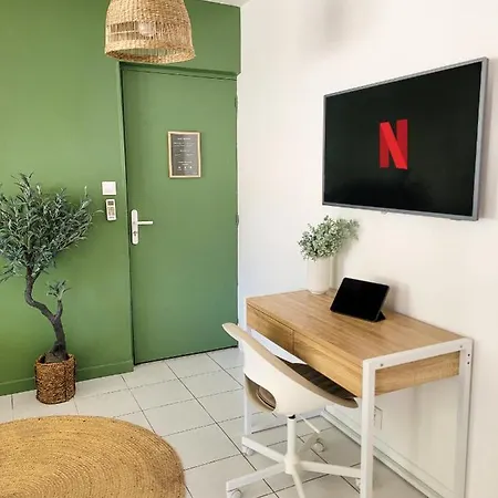 Double Climatise Avec Terrasse - Proche Tram & Centre Апартаменты *