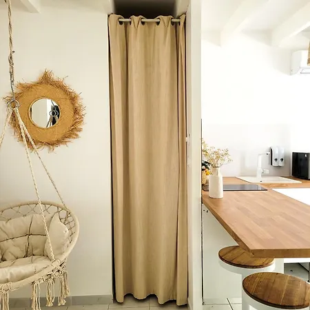 Double Climatise Avec Terrasse - Proche Tram & Centre *